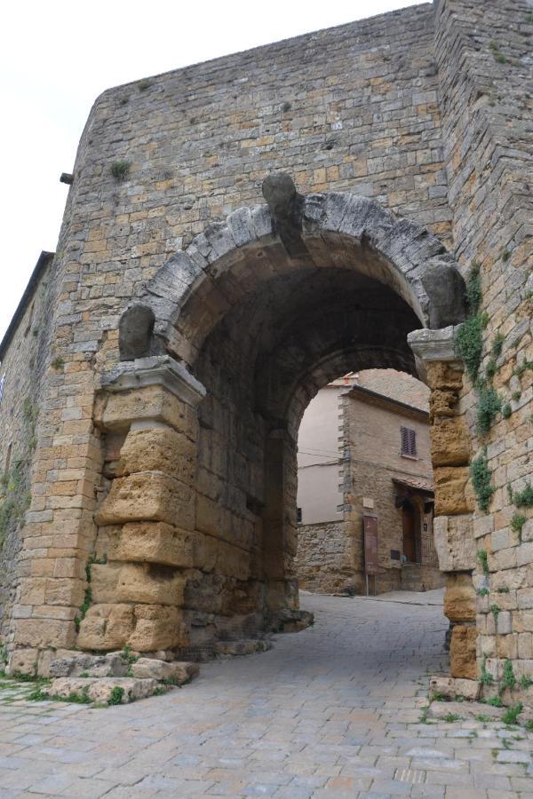 Appartamento Il Nido Dei Priori Volterra Esterno foto