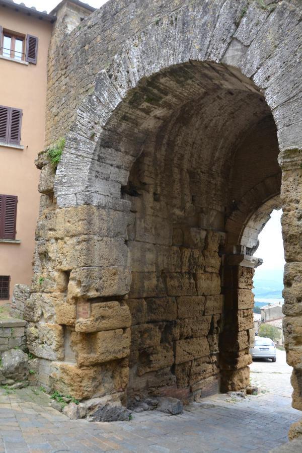 Appartamento Il Nido Dei Priori Volterra Esterno foto