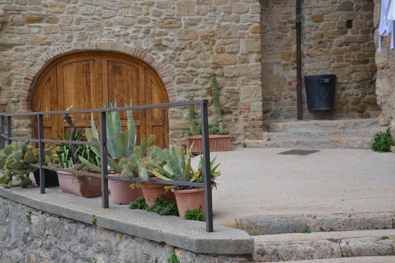 Appartamento Il Nido Dei Priori Volterra Esterno foto